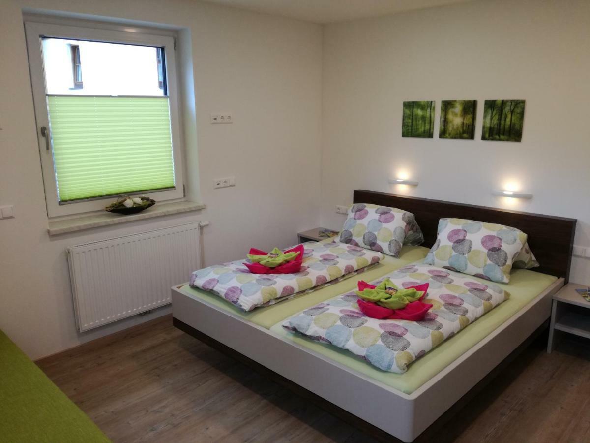 Zur Wagnerei Apartment Aich  Luaran gambar